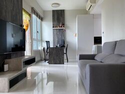 Vacanza @ East (D14), Condominium #630657741